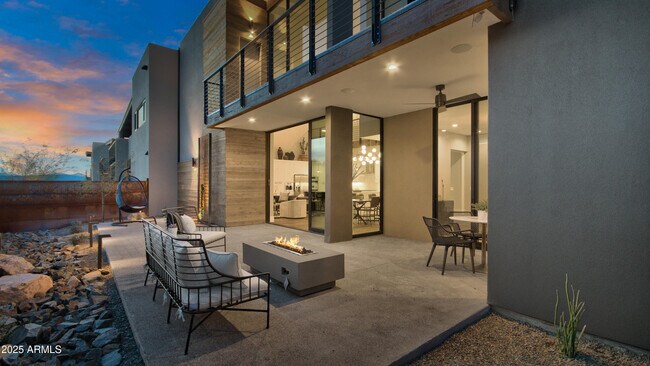 Building Photo - 6525 E Cave Creek Rd