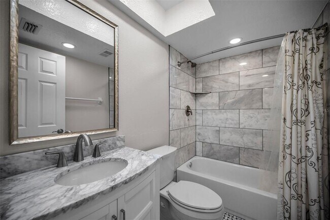 Building Photo - 9852 Indian Key Trail