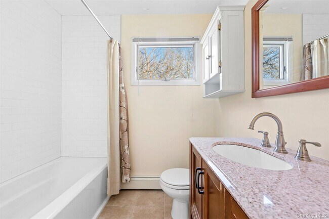 Building Photo - 4 Quaker Ct