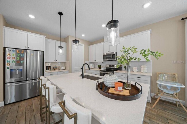 Building Photo - 3916 Southern Vis Lp