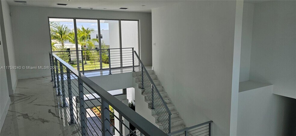 Building Photo - 16644 Botaniko Dr N