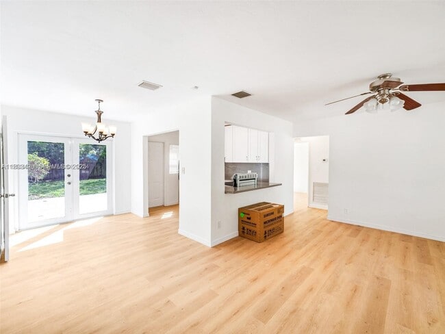 Building Photo - 1240 NW 7th Ave