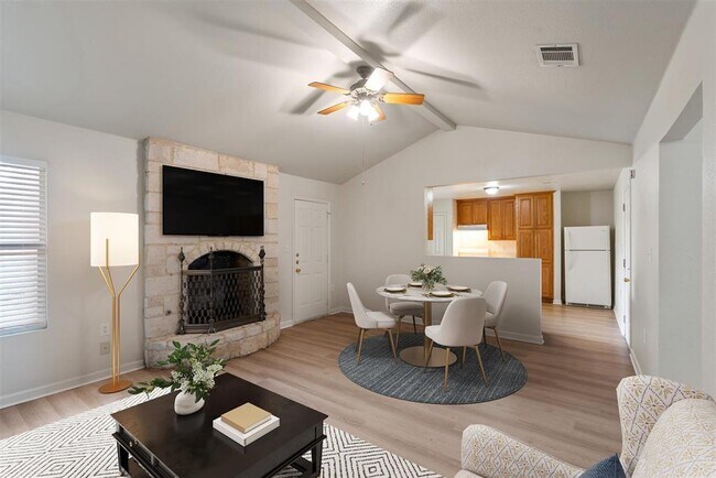 Building Photo - 8408 Staunton Dr