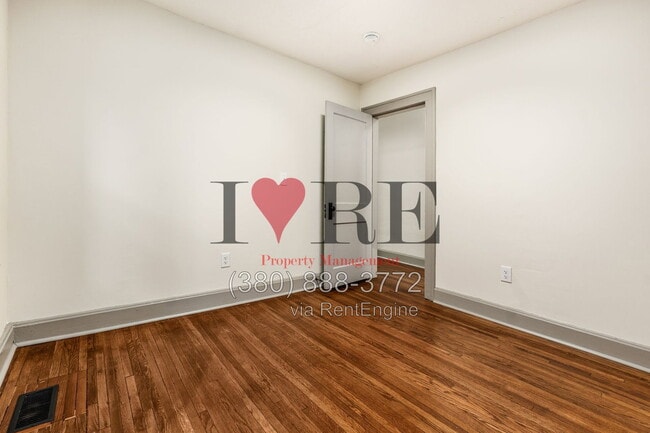 Building Photo - 291 Brehl Ave