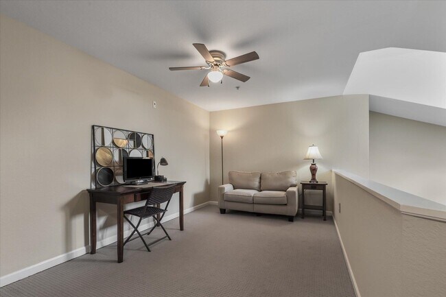 Building Photo - 2801 Chancellorsville Dr