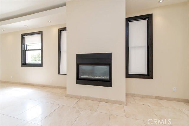 Building Photo - 268 S Clark Dr