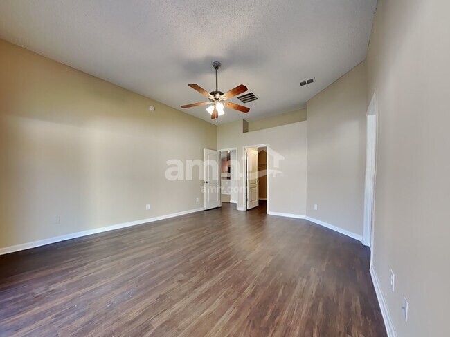 Building Photo - 2878 Spoonbill Trl