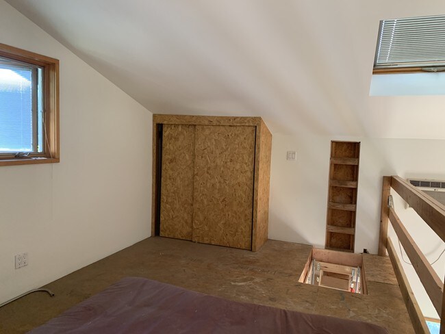 Building Photo - 3125 Fair Oaks Ave
