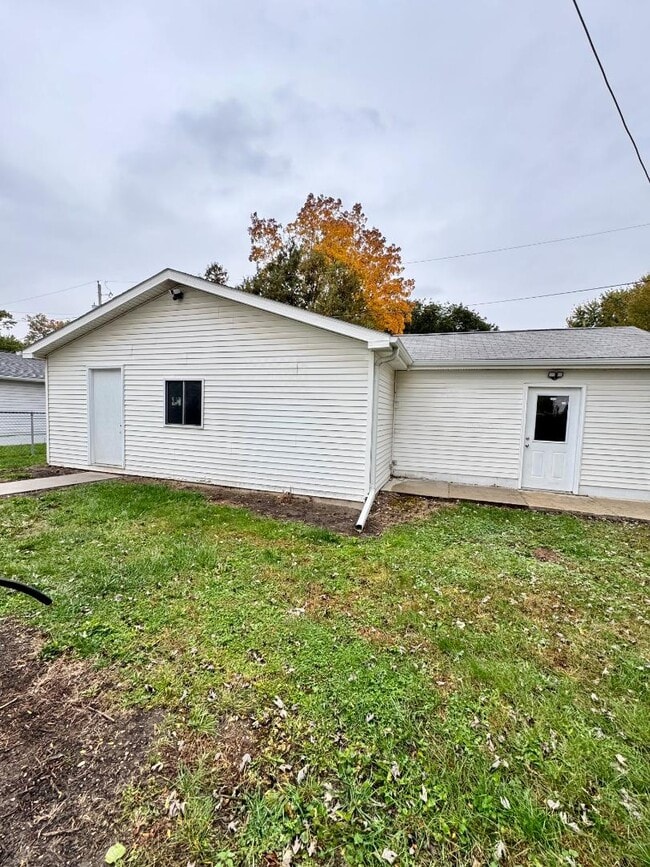 Building Photo - 620 Kirkwood Ave