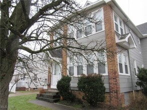 Building Photo - 1343 Churchill Rd