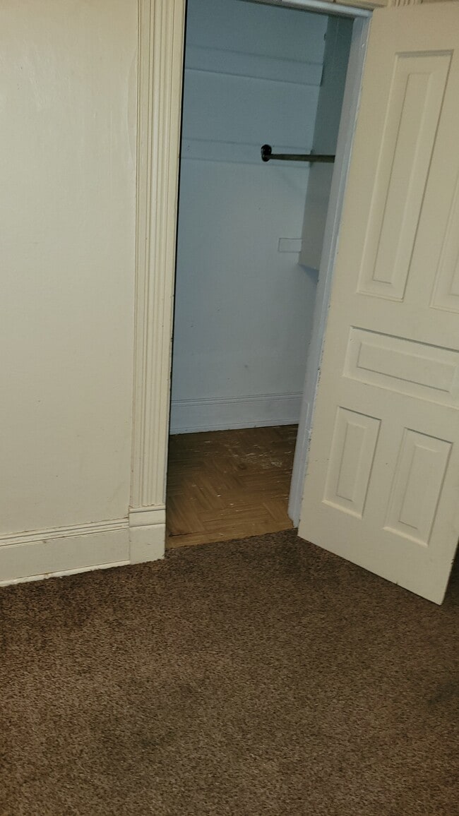 Bedroom 2 Walk-in closet - 326 N Washington St