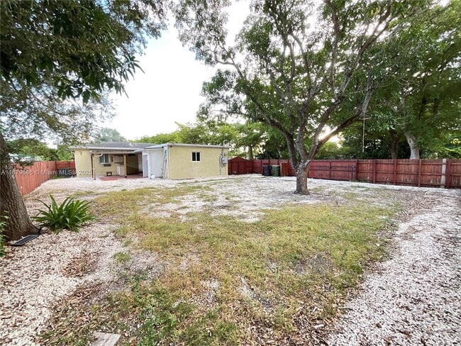 Building Photo - 385 NW 129th St