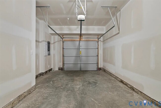 Building Photo - 1509 W Moore St