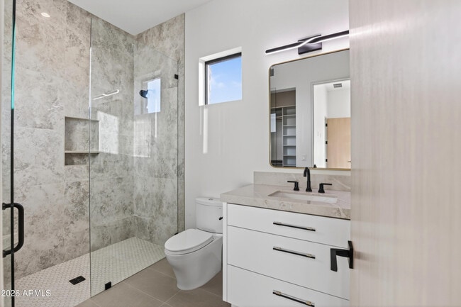 Building Photo - 9067 E Rimrock Dr