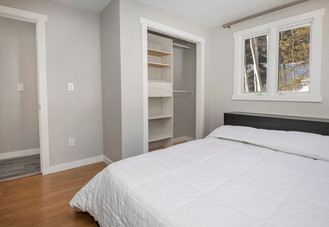 Building Photo - 2448 Garmisch Dr