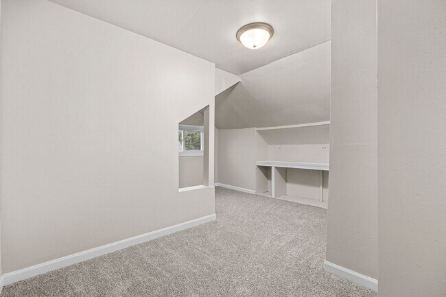 Building Photo - 111 N 15th St