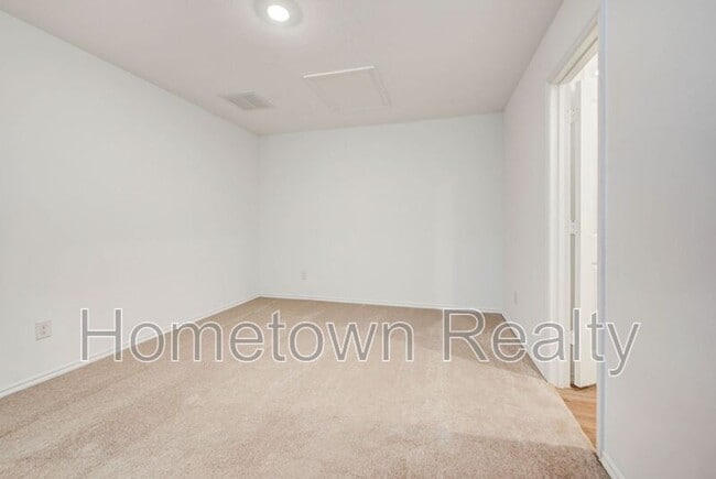 Building Photo - 3302 NW 148th St