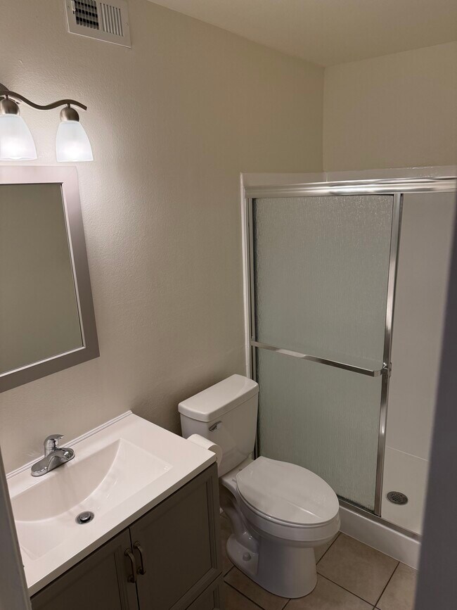 Building Photo - 18752 Mandan St