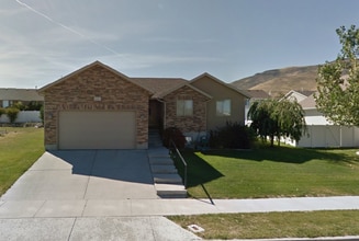 Building Photo - 3 Bed 2 Bath Home in a Quiet Herriman Neighborhood.