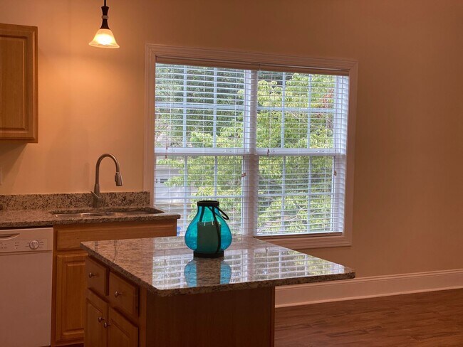 Building Photo - Comin Soon! Huge Deck! Updated dated 2 Bedroom apartment Close to UNCW, Wrightsville Beach.