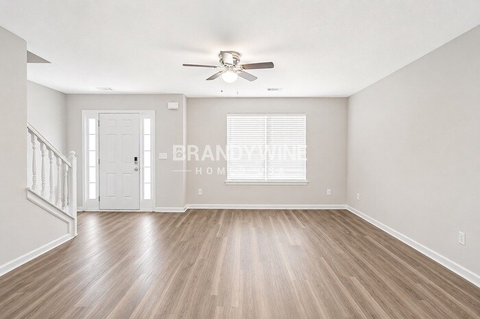 Building Photo - 2074 Boatswain Dr