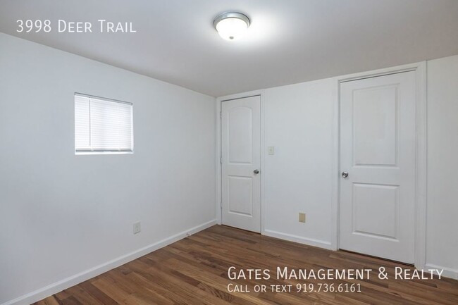 Building Photo - 3998 Deer Trail