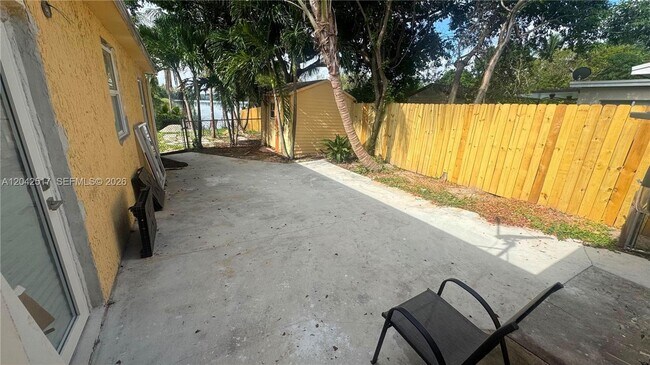 Building Photo - 1270 NW 111th St