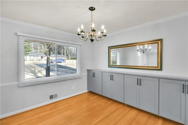 Building Photo - 2301 Echo Hills Cir NE