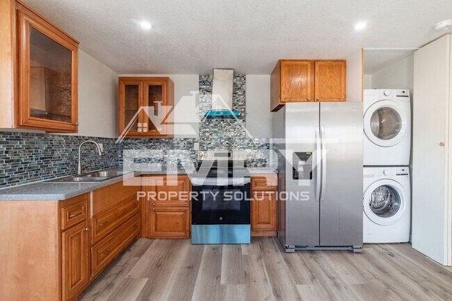 Building Photo - Available for rent in Lynwood 2 Bed 2 Bath...