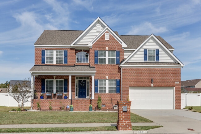 Building Photo - 1441 Kemp Bridge Dr