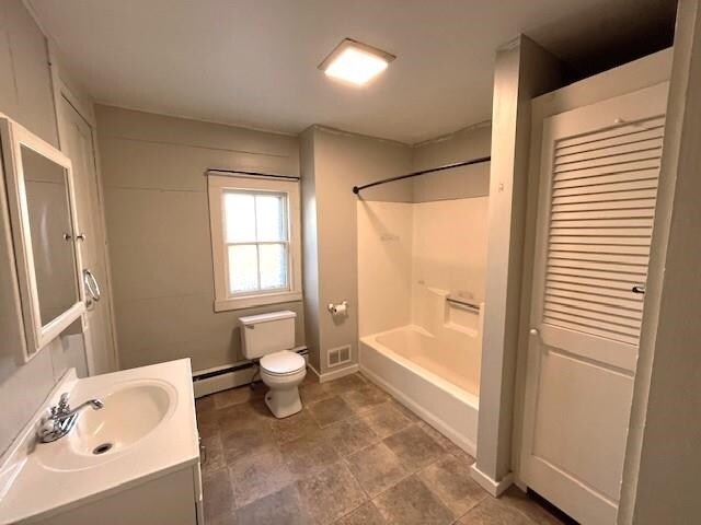 Building Photo - 26 Western Ave