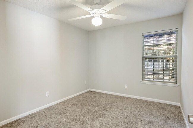 Building Photo - 5079 Mint Hill Ct