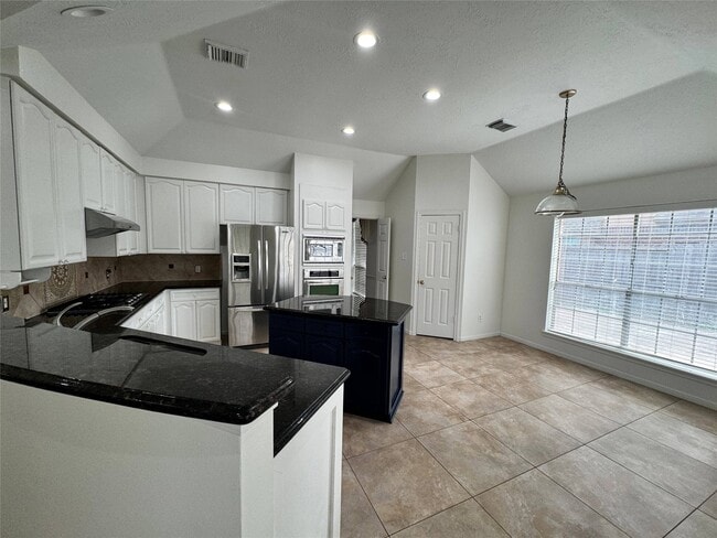 Building Photo - 1718 Berkoff Dr