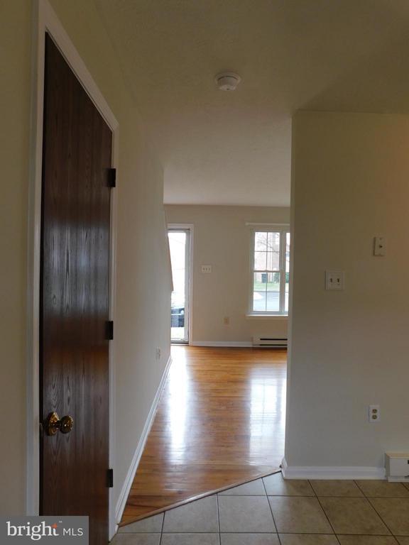 Building Photo - 248 Waterford Ln