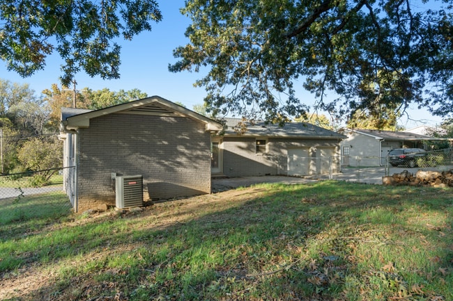 Building Photo - 3101 Boulder Park Dr