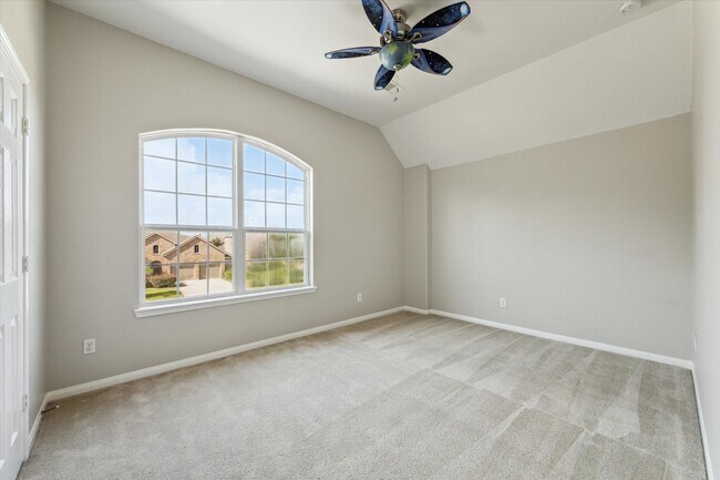 Building Photo - 6159 Flint Ct