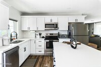 Building Photo - 4617 E La Puente Ave