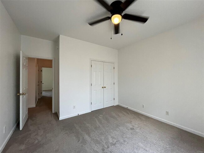 Building Photo - 9408 Crofton Ct