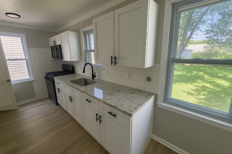 Building Photo - 5618 Merkle Ave