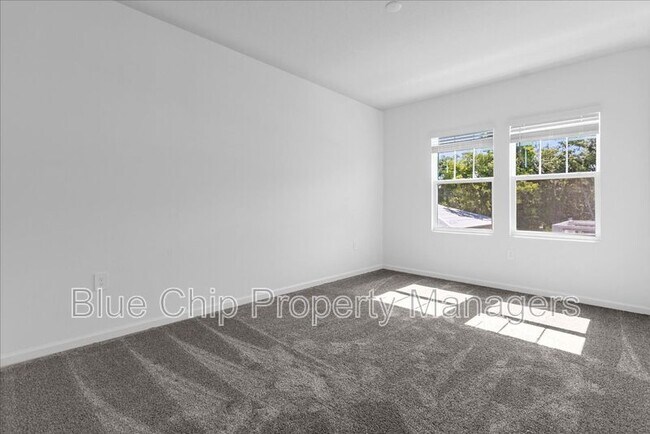 Building Photo - 2096 Shaggy Fisher Dr