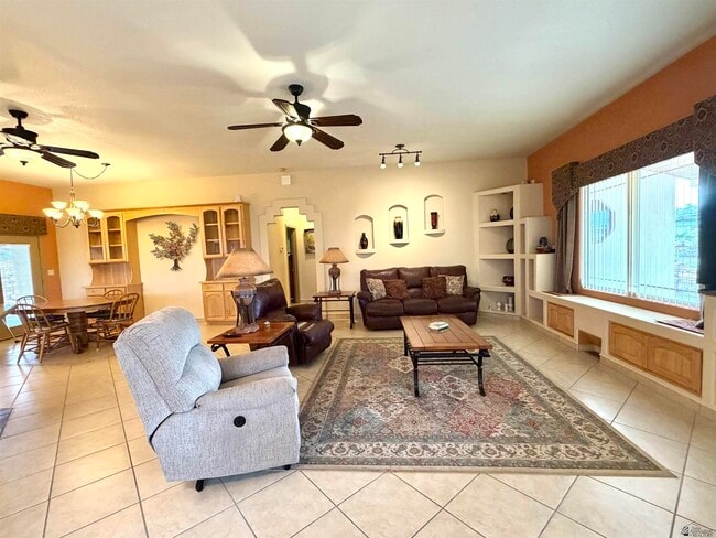 Building Photo - 14341 E 54th St