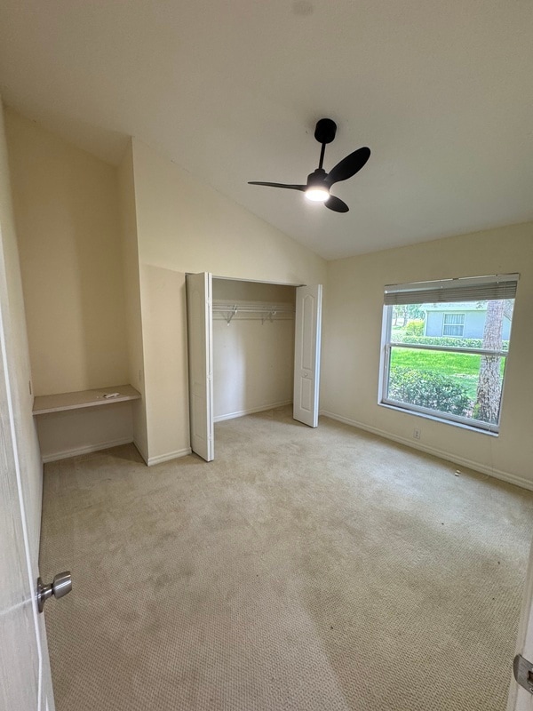 Building Photo - 10084 Cherry Hills Ave Cir
