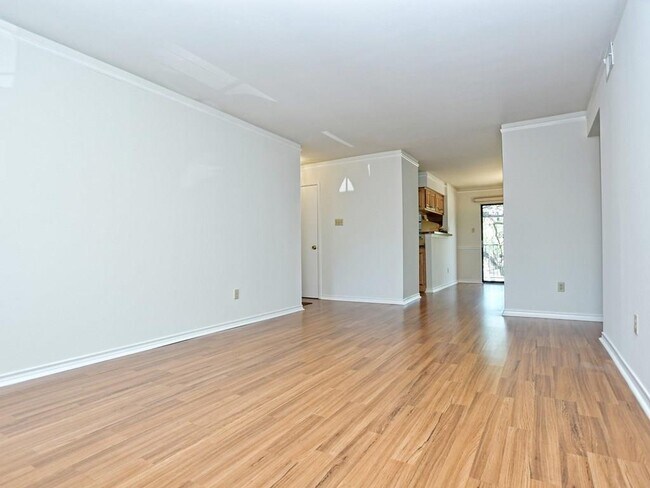 Building Photo - 4159 Steck Ave