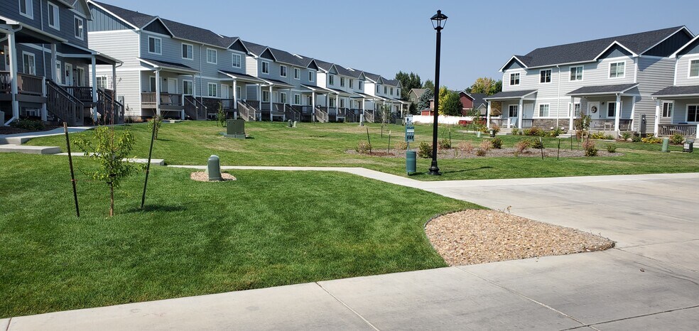 Open area - 4355 24th Street Rd