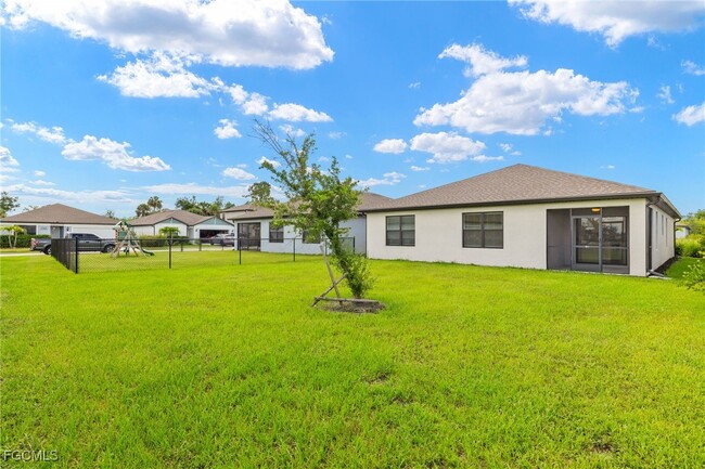 Building Photo - 10891 Firebush Cir