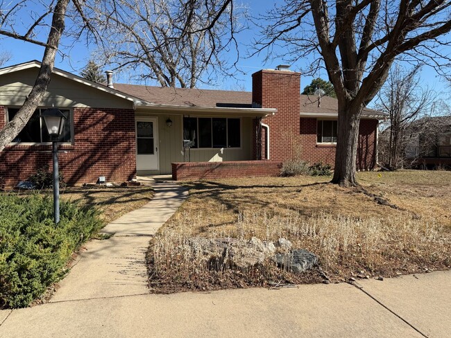 Building Photo - Open and Bright 3BD Home in Desirable Boulder Neighborhood
