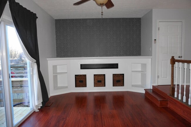 Building Photo - Charming 3Bed/2.5 Bath in Nottingham!