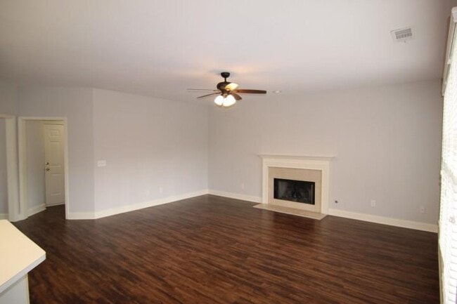Building Photo - 1140 Graystone Crossing