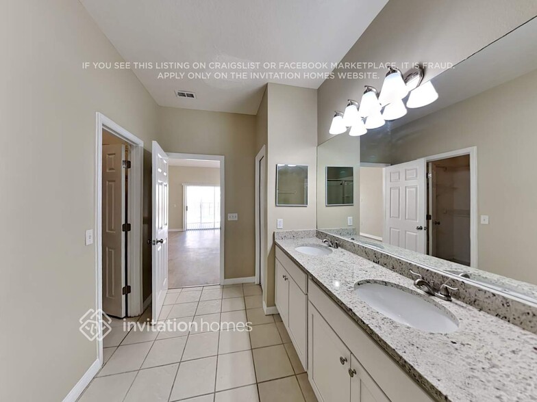 Building Photo - 310 Ella Mae Dr