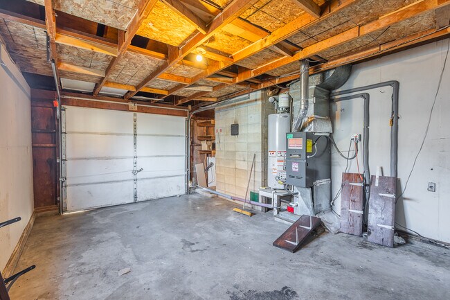 Building Photo - 1609 N Plateau Ave